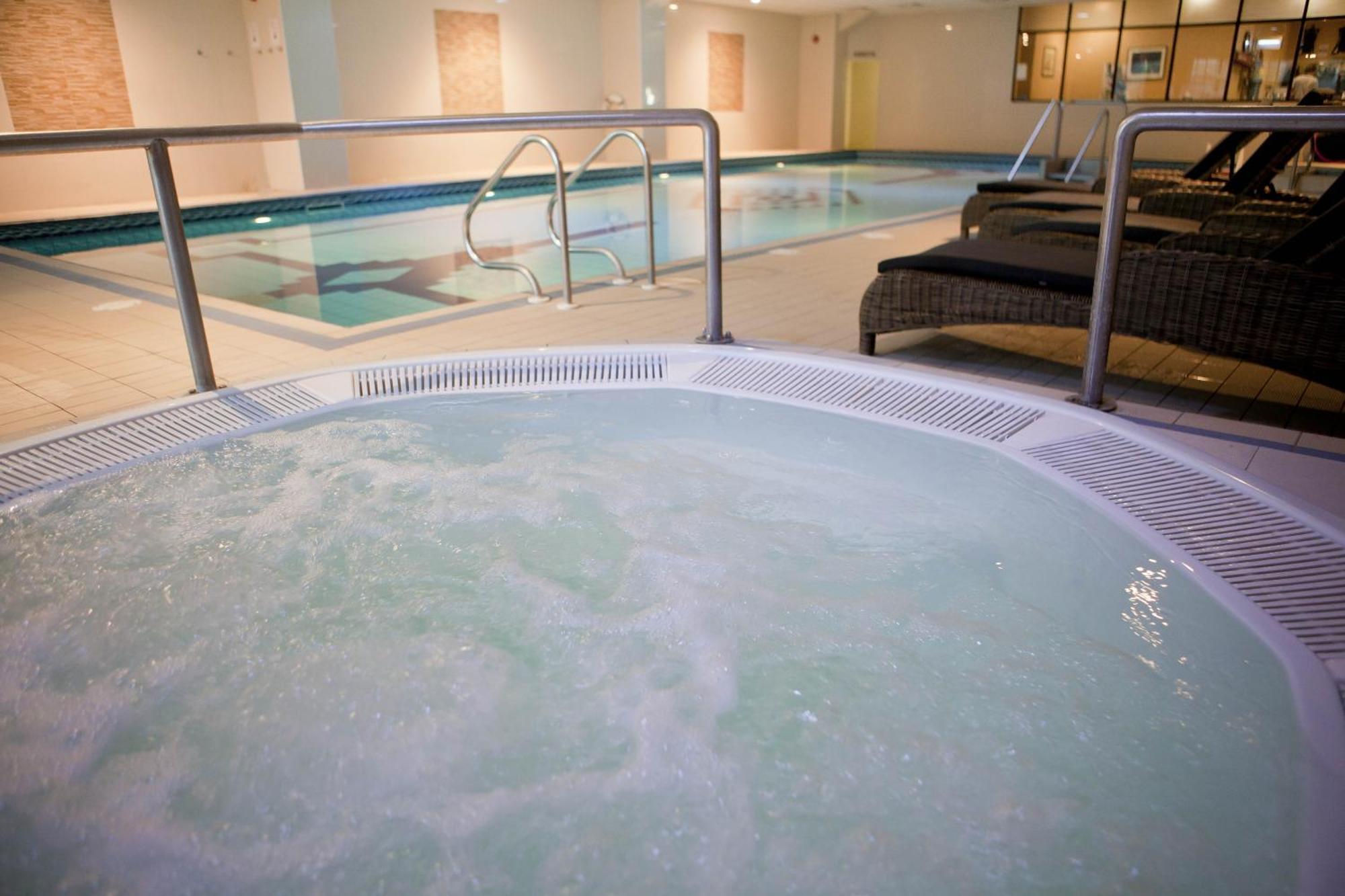 Carrickdale Hotel & Spa Dundalk Bagian luar foto