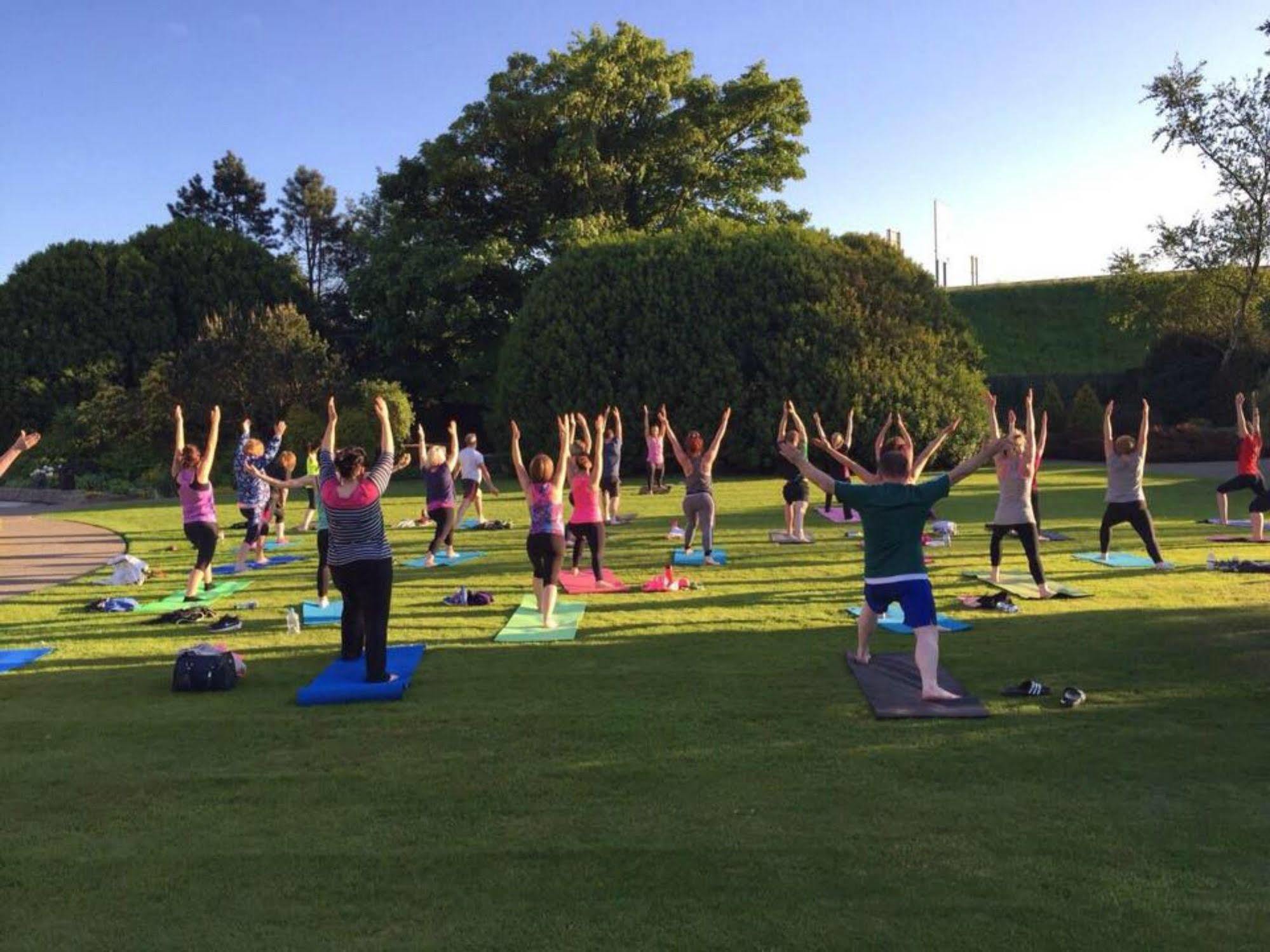 Carrickdale Hotel & Spa Dundalk Bagian luar foto
